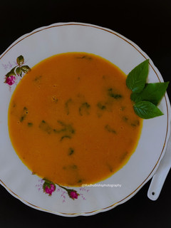 A picture of Tomato & Fresh Basil Soup.