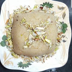 A picture of Suji ka Halwa 😋.