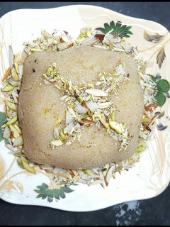 A picture of Suji ka Halwa 😋.