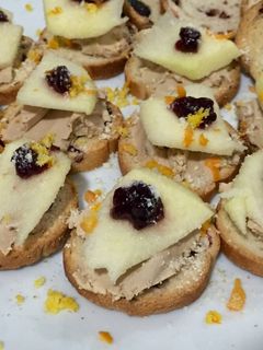 Una foto de Canapés para Navidad