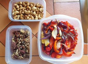 Una foto de Cómo tostar y aromatizar frutos secos sin frituras