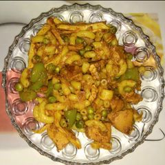 A picture of Chicken Macaroni🍝.
