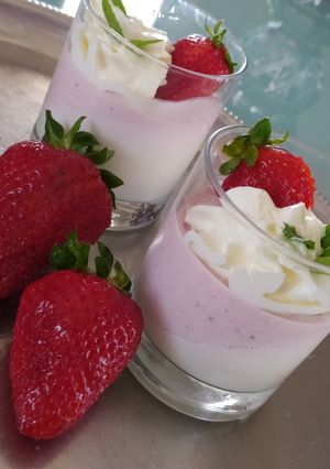 Foto di Panna cotta limoncello e fragola