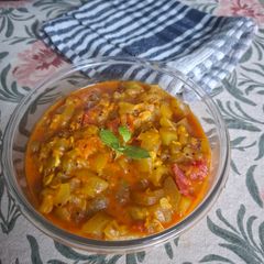 A picture of Galku nu shaak(seasonal veggies).