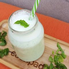 A picture of Mint Lassi 💚🥛🇮🇳🇵🇰.