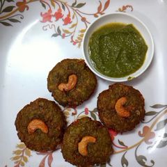 A picture of Hara Bhara kabab.