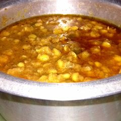 A picture of Chanay ki Daal Qeema.