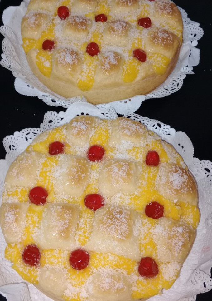 Una foto de Torta matera con crema pastelera