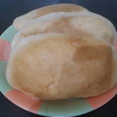 A picture of Bhatura.