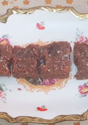 A picture of Walnut burfi.