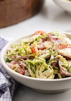 A picture of Italian Grinder Salad.