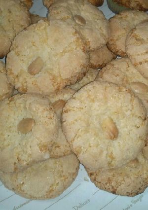 Foto di Amaretti..dolce alle mandorle