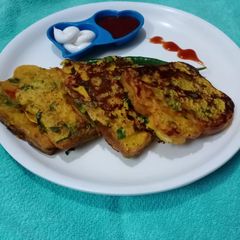 A picture of Besan Toast.
