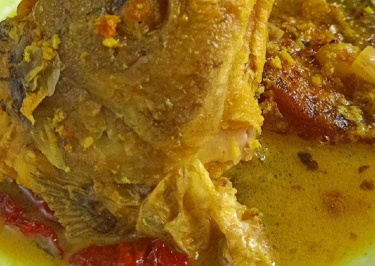 Cara Gampang Menyiapkan Acar ikan gurame, Bisa Manjain Lidah