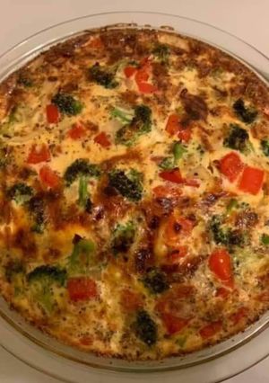 A picture of Crustless veggies Quiche.