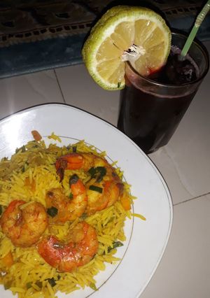 A picture of Basmati fried rice with shrimps.