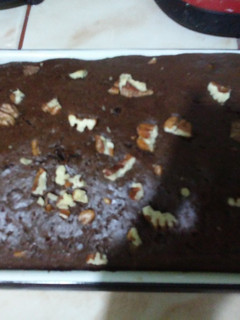 Una foto de Brownie casero con pecanas