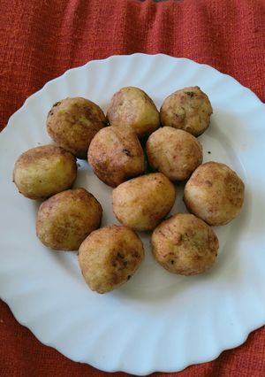 શ્રાવણ સ્પેશિયલ ફરાળી પેટીસ (Sravana Special Farali Pattice Recipe In Gujarati) રેસીપી મુખ્ય ફોટો