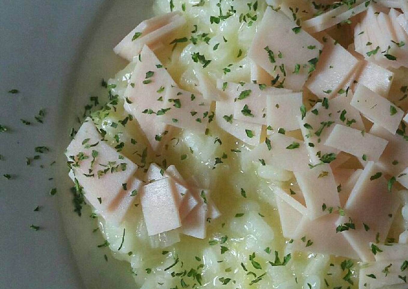 Arroz digestivo con calabacín y pollo cocido