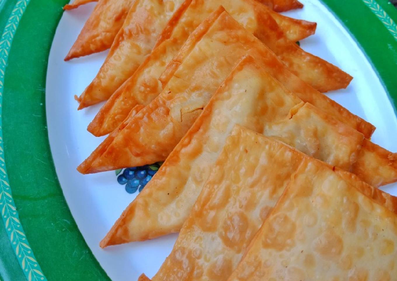 Curry Veggie Samosa