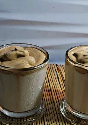 Foto resep Dalgona coffee, tanpa mixer, 3 menit, 3 bahan