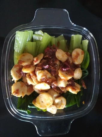 Easy Steps to Make Recipes Pokcoy siram bakso ayam saus tiram the So Delicious Tasty.