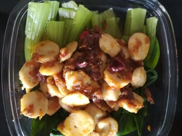 Easy Steps to Make Recipes Pokcoy siram bakso ayam saus tiram the So Delicious Tasty.