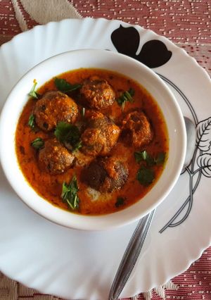 A picture of Shahi Peas Potato Kofta.