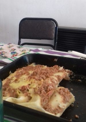 Una foto de Canelones de pollo, ricota y paleta