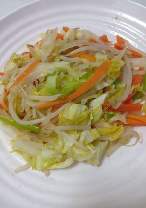 Hình của món Giá xào.