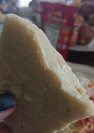 Una foto de Queso vegano tipo parmeggiano