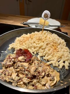 Nudeln in Speck Pilz Sahne Soße Rezepthauptbild