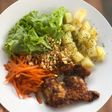 Healthy Diet Food: Ayam Panggang + Kentang + Tabur Kacang