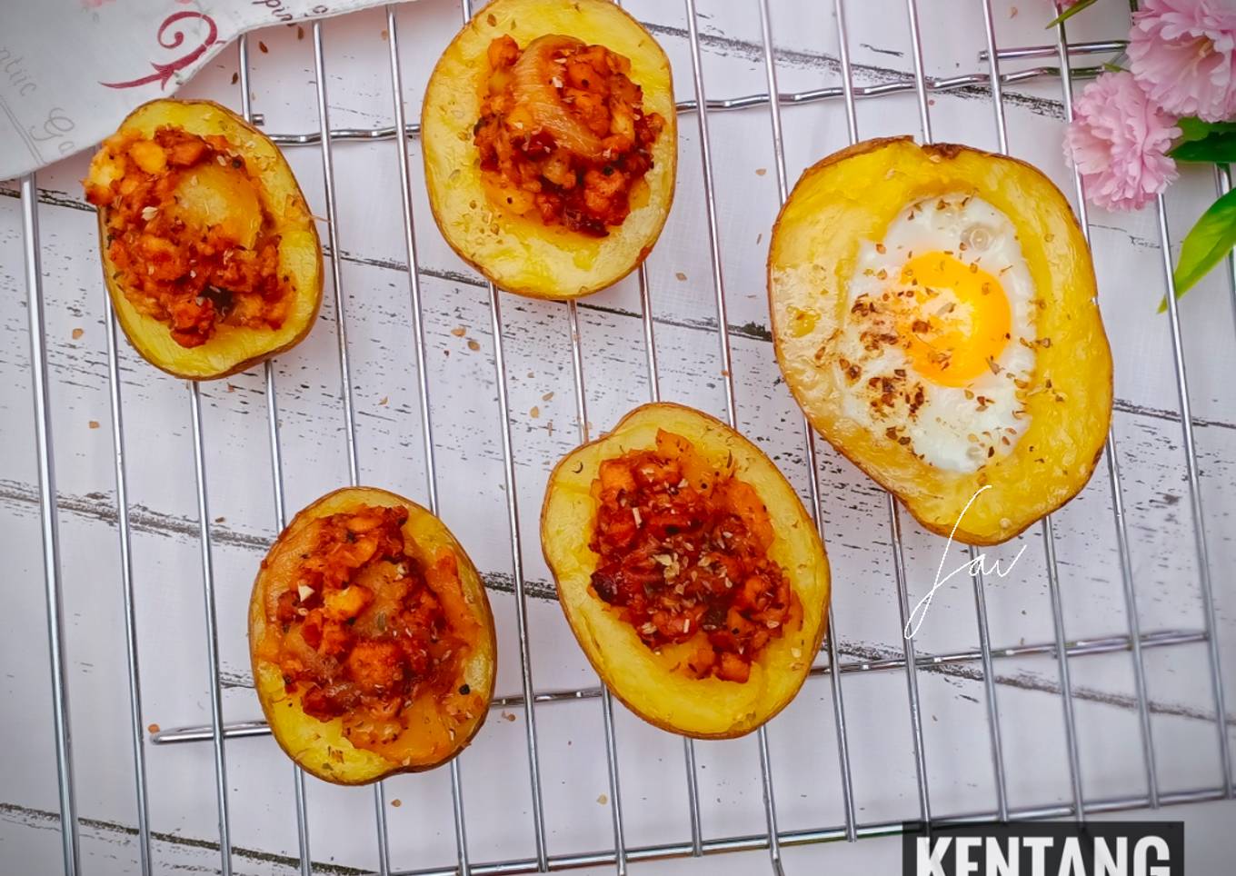 Kentang Panggang Ayam & Telur