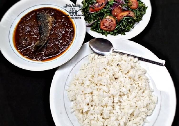 Steps to Prepare White rice and stew in 32 Minutes at Home