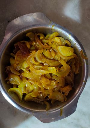 A picture of Mesalla pyaaj.
