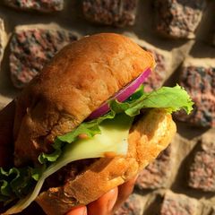 A picture of Beef burger.