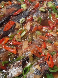 Foto resep Tumis ikan cue (keranjang) pedas
