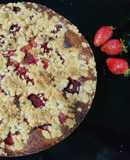 Queque con fresas y migas