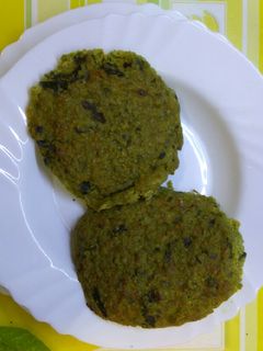 Una foto de Hamburguesa de quinoa con berenjena y queso en thermomix
