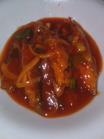 Bagaimana Menyiapkan Tongkol Asam Manis Pedas Anti Gagal