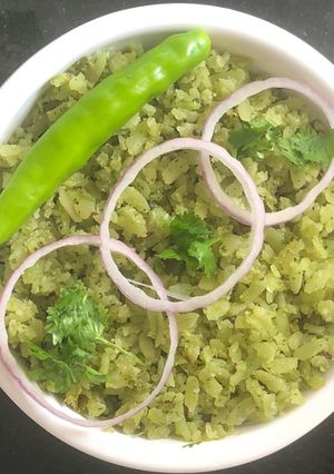 A picture of Coriander masala poha.