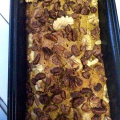 A picture of Pumpkin bread.