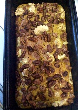 A picture of Pumpkin bread.