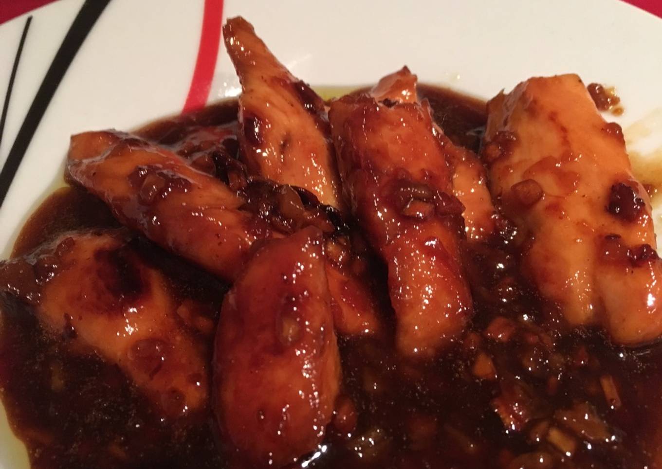 Pollo en salsa de ajo