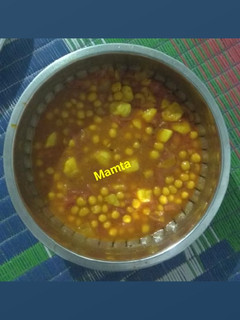 A picture of आलू मटर की सब्जी.