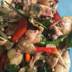 A picture of Tumis Cumi Asin.