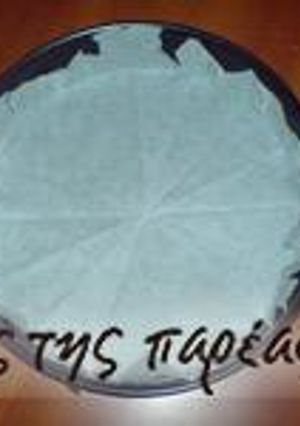 Φωτογραφία της συνταγής Πως βάζουμε λαδόκολλα σε στρογγυλή φόρμα