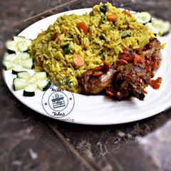 A picture of Chicken stock Fried rice.