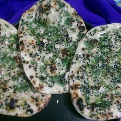 A picture of Instant garlic Nan.